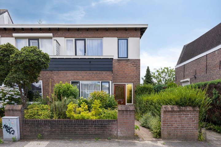 Foto 27 van Tilburgseweg 136