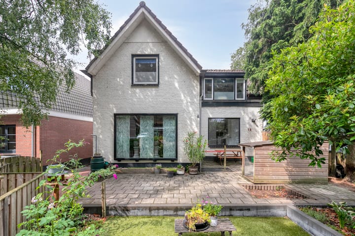 Foto 2 van Spoorstraat 13