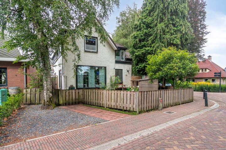 Foto 4 van Spoorstraat 13