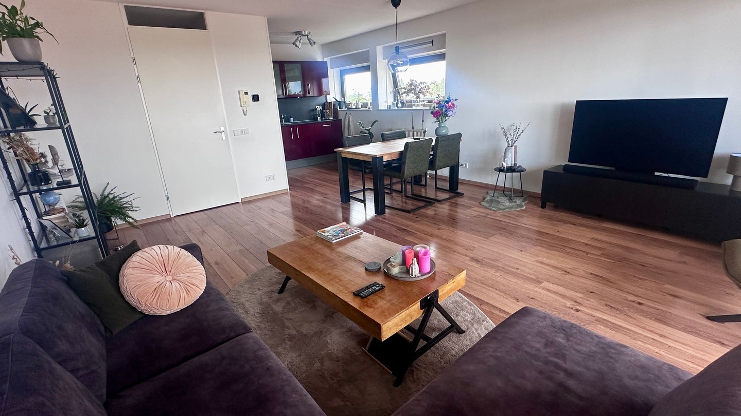 Photo 10 of Binckesstraat 156