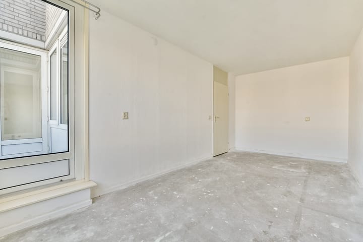 Foto 13 van Bernard Shawsingel 56