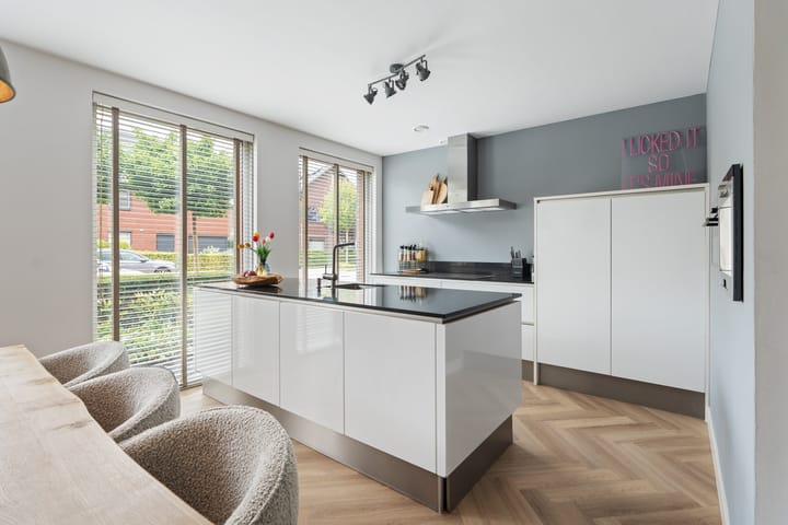 Foto 10 van Black Alicante 45