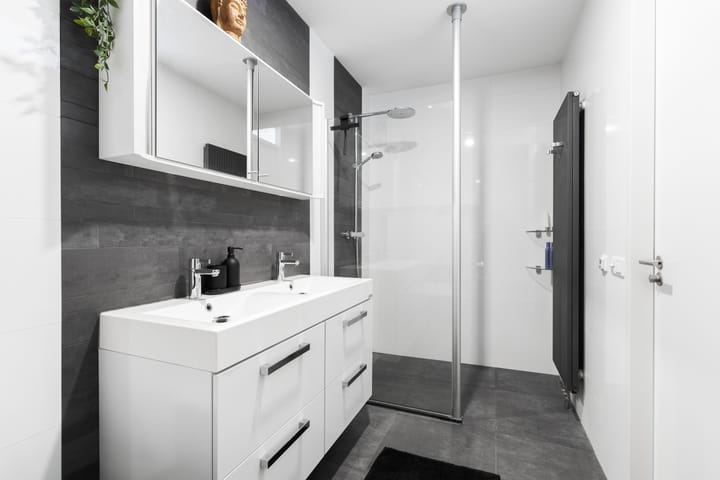 Foto 25 van Black Alicante 45