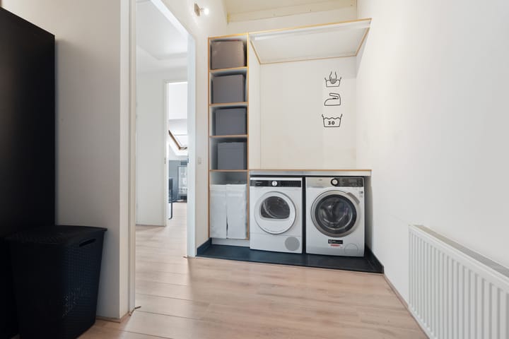 Foto 33 van Black Alicante 45