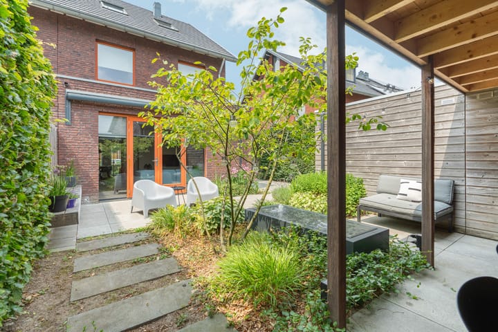 Foto 40 van Black Alicante 45