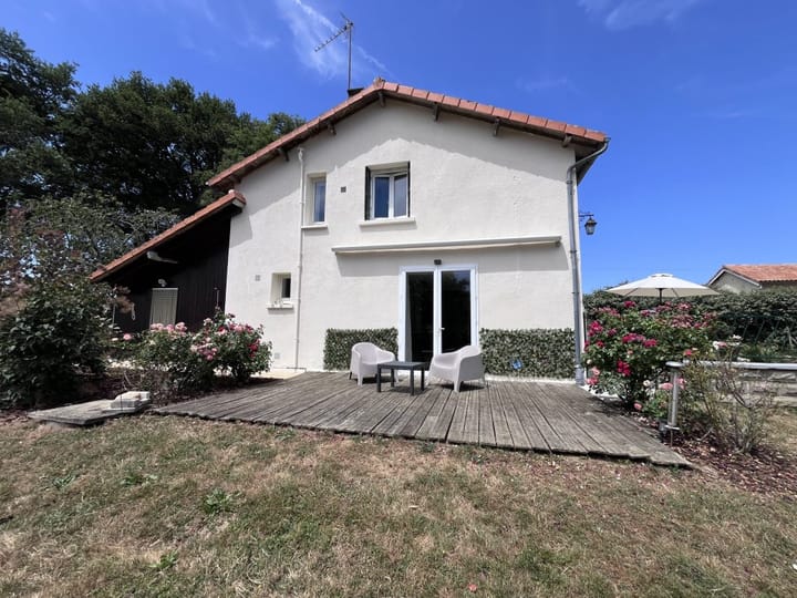 Foto 3 van Lieu dit La Bussiere 1