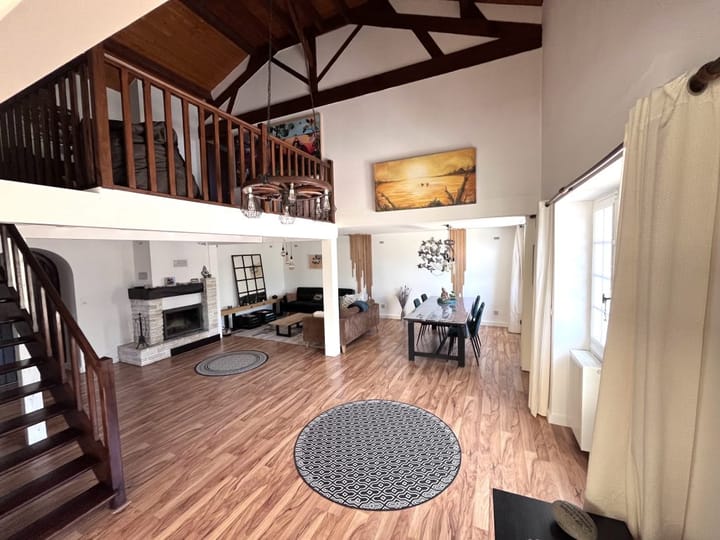 Foto 4 van Lieu dit La Bussiere 1