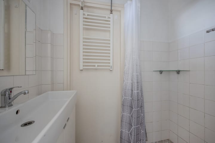 Photo 20 of Sir Winston Churchillln 173