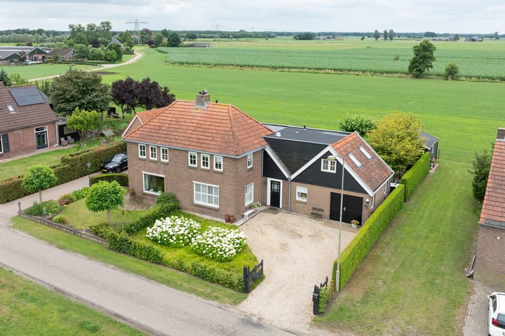 Foto 1 van Waterstraat 6