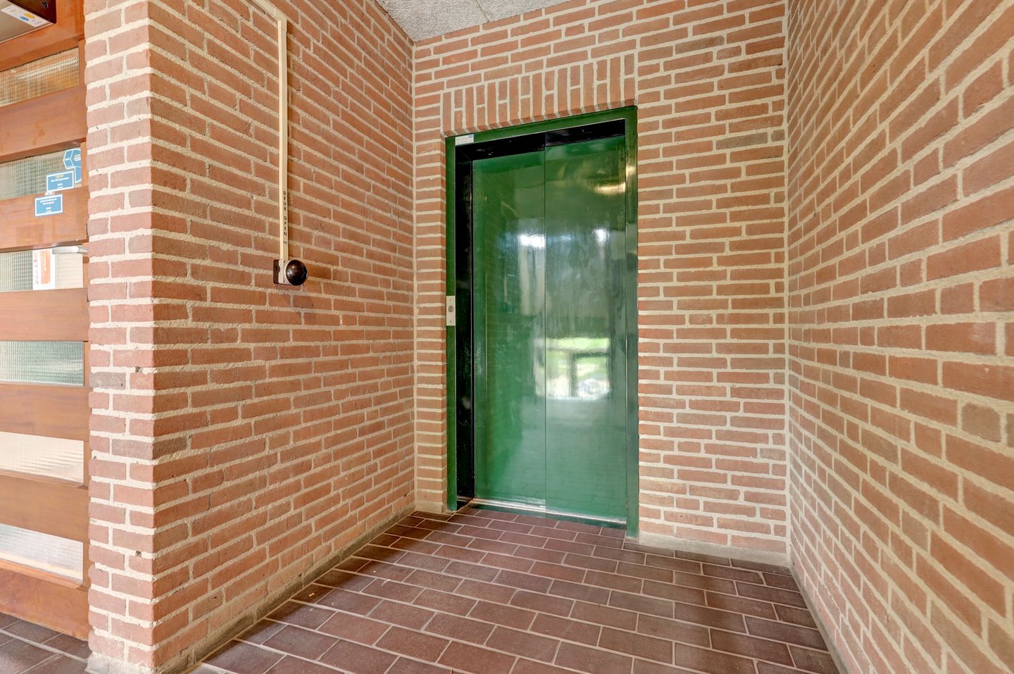 Photo 10 of Professor Huijbersstraat 29-A