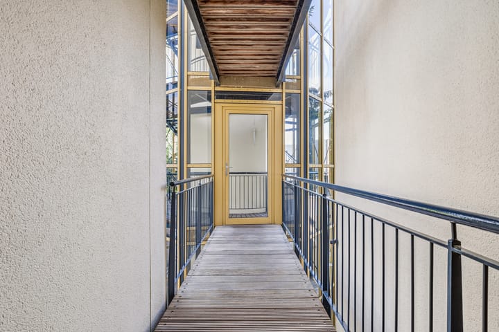 Photo 18 of Saksen Weimarplein 10