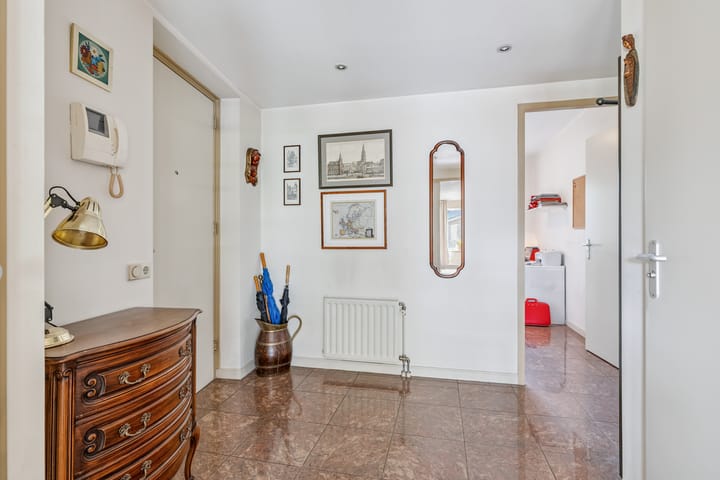 Photo 20 of Saksen Weimarplein 10