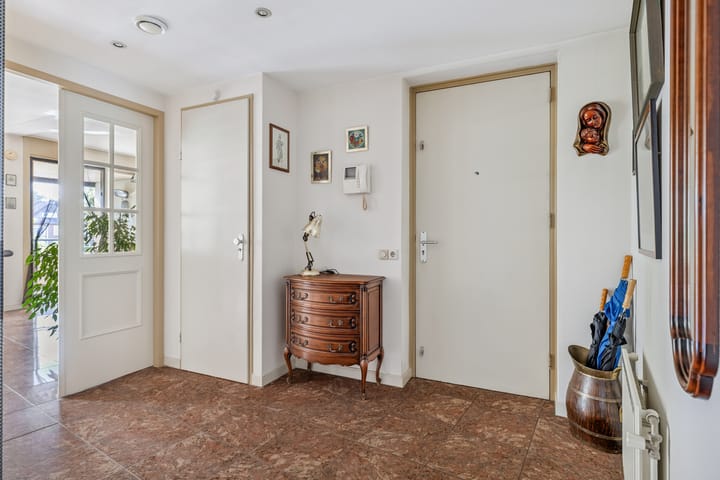 Photo 21 of Saksen Weimarplein 10