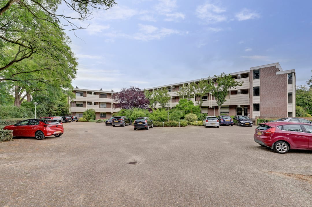 Photo 26 of Professor Huijbersstraat 29-A