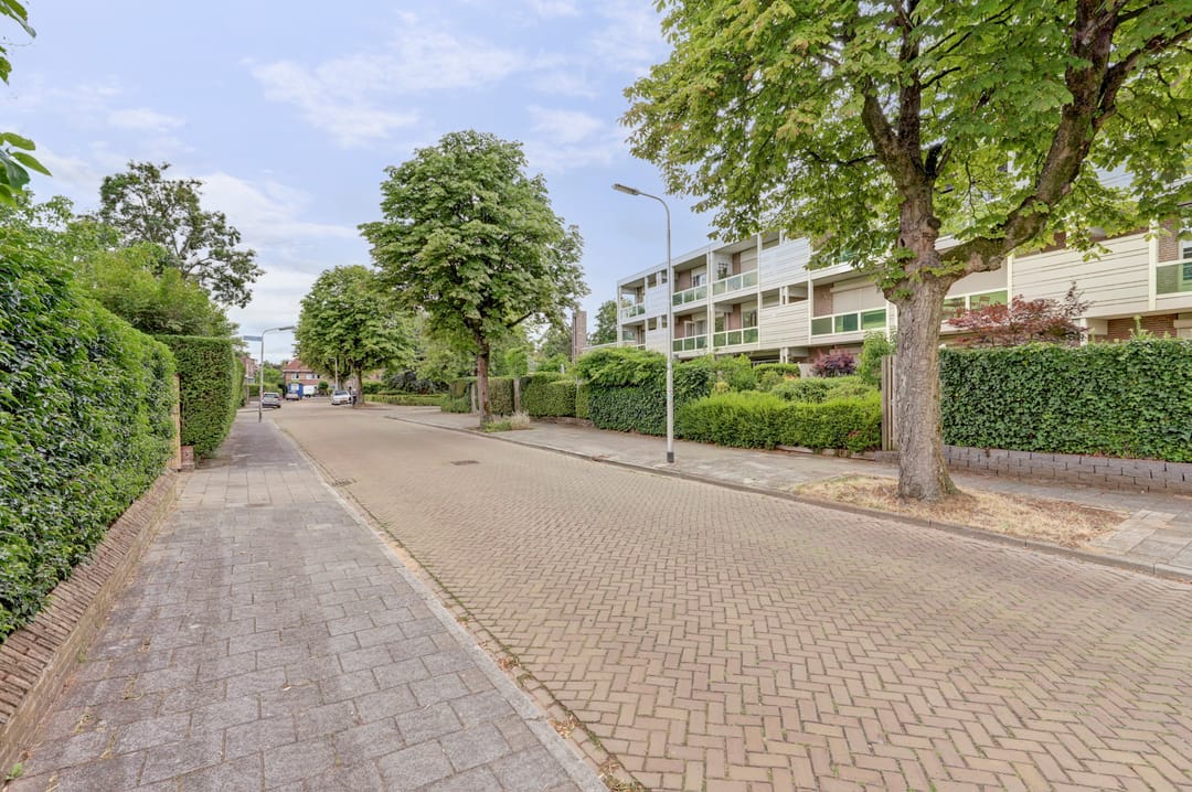 Photo 28 of Professor Huijbersstraat 29-A