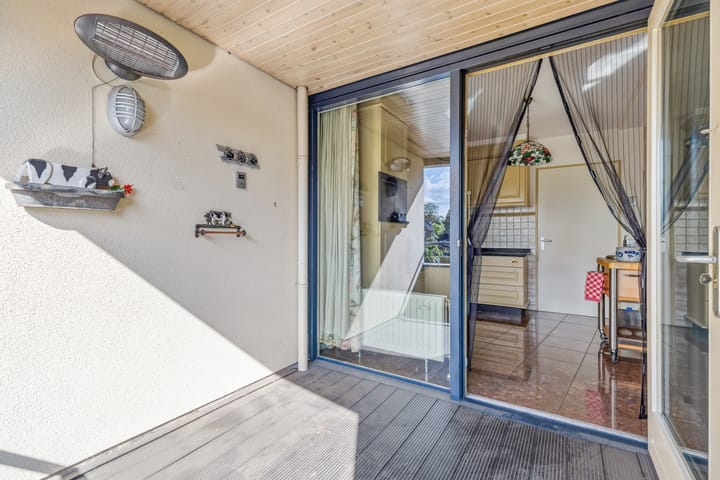 Photo 53 of Saksen Weimarplein 10