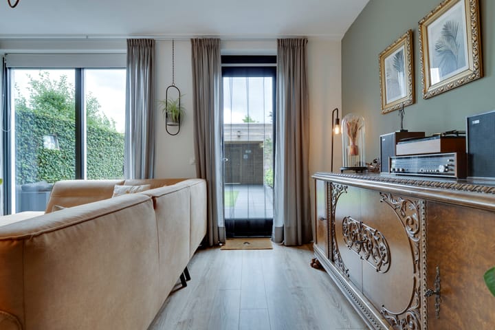 Photo 24 of Joeppe 16