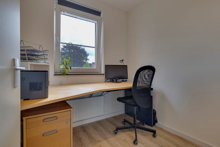 Photo 31 of Joeppe 16