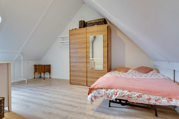 Photo 37 of Joeppe 16