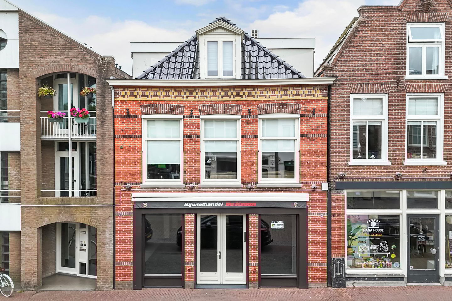 View photo 3 of Dijkstraat 8