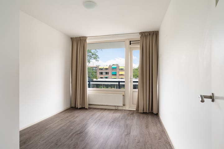 Photo 14 of Henri Polakstraat 86