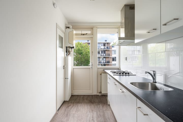 Photo 19 of Henri Polakstraat 86