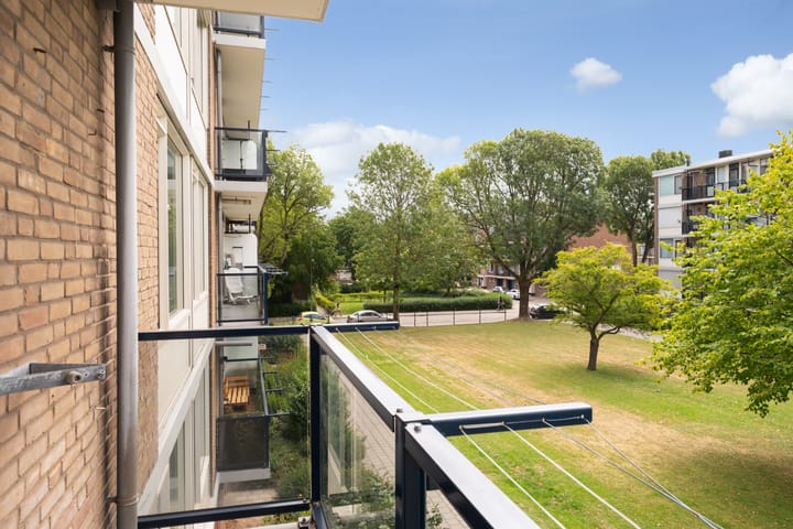 Photo 22 of Henri Polakstraat 86