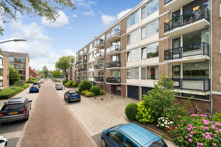 Photo 31 of Henri Polakstraat 86