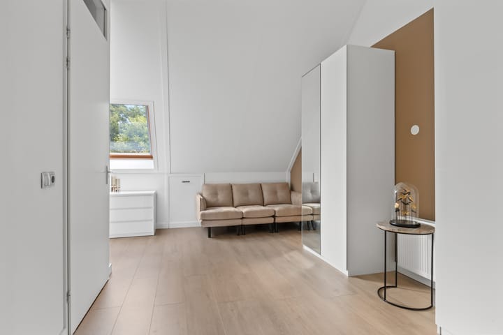 Foto 30 van Straat van Corsica 191