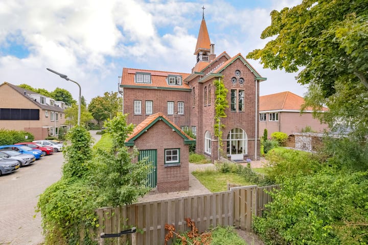 Photo 1 of Ter Beek 26