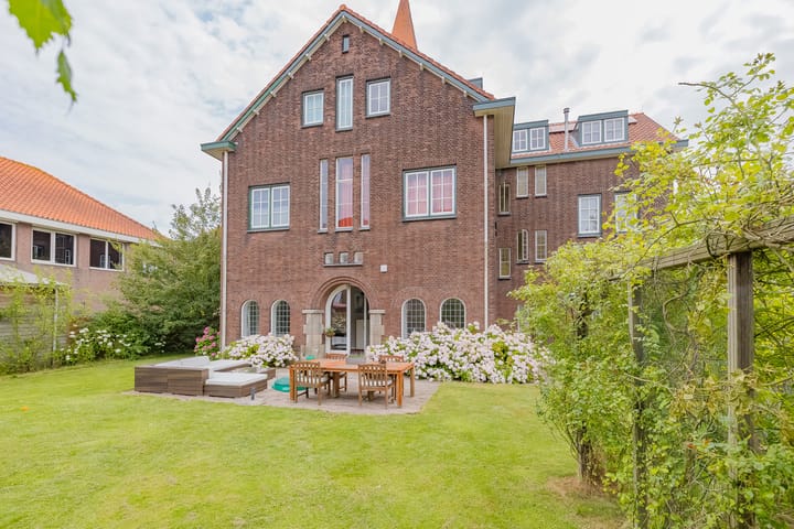 Photo 2 of Ter Beek 26