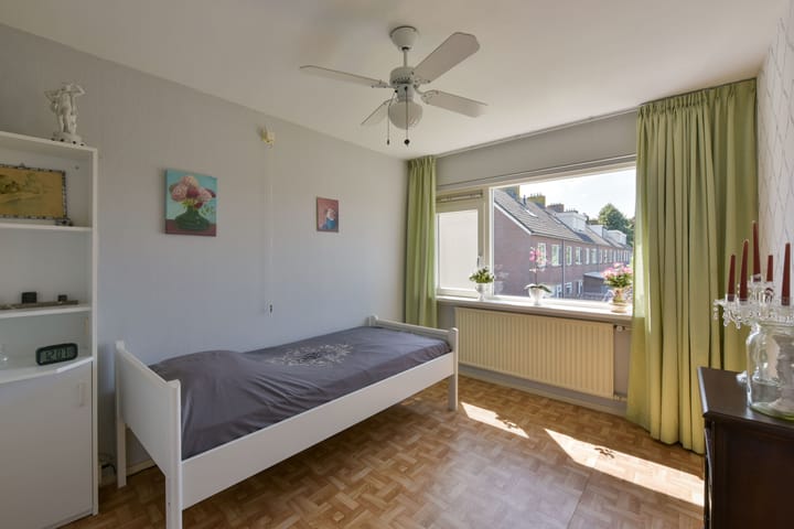 Foto 14 van Wethouder van Damlaan 63