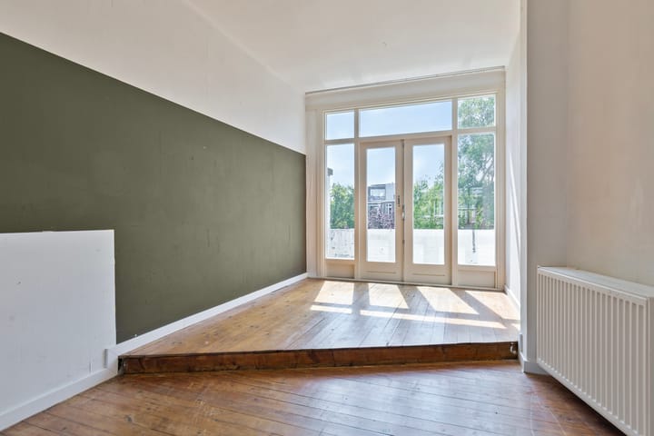 Photo 13 of van Sevenbergestraat 70