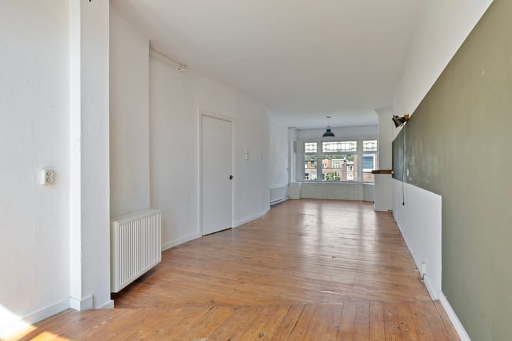 Photo 14 of van Sevenbergestraat 70