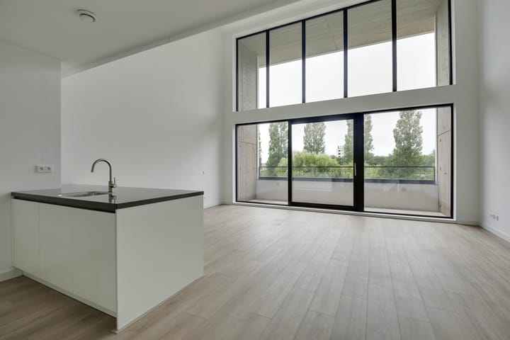 Foto 7 van Postjesweg 274