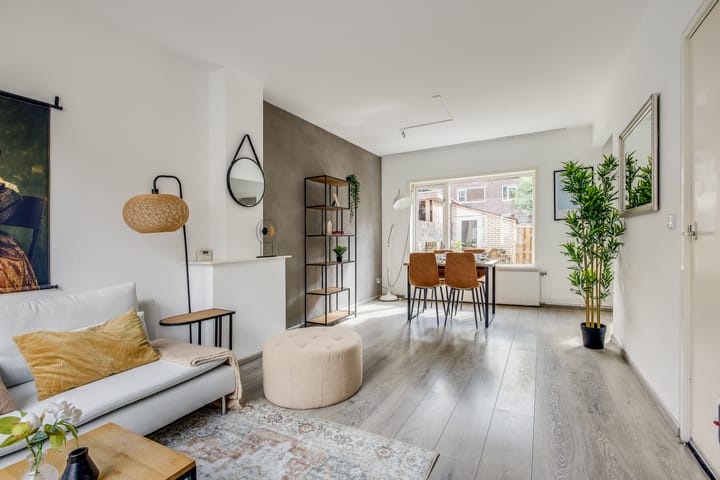 Foto 8 van Van der Steenstraat 10