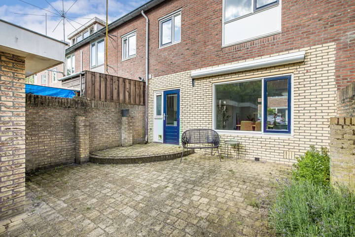 Foto 32 van Van der Steenstraat 10