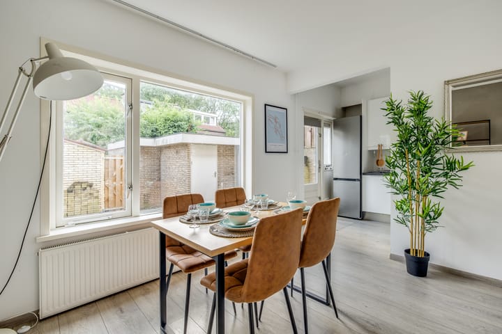 Foto 10 van Van der Steenstraat 10