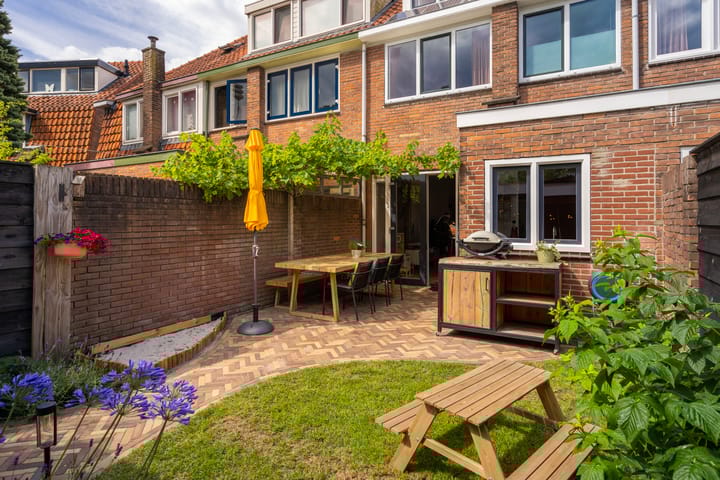 Foto 24 van Goudsbloemstraat 49