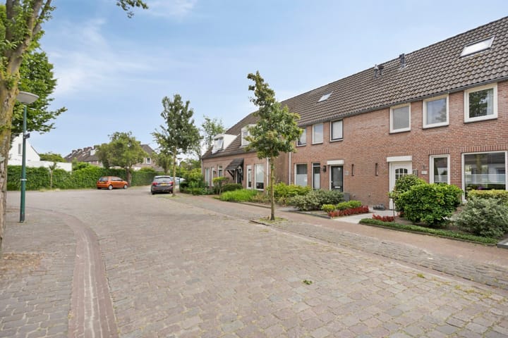 Photo 25 of Halvenne 24