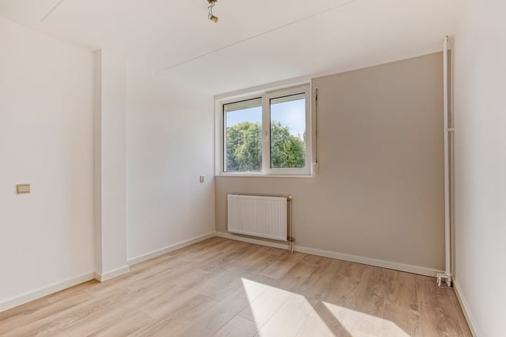 Foto 10 van Regentenstraat 11