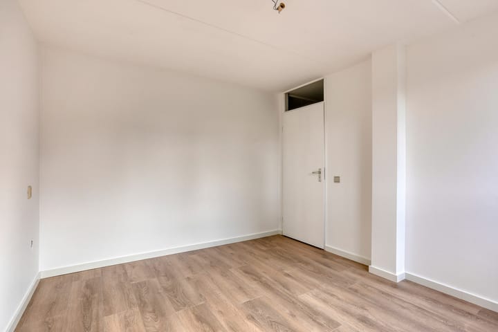 Foto 11 van Regentenstraat 11