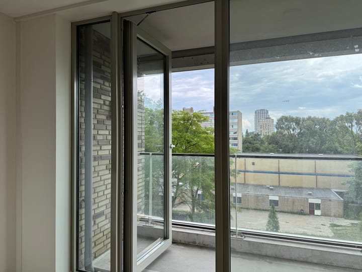 Foto 11 van Aalscholverpad 53