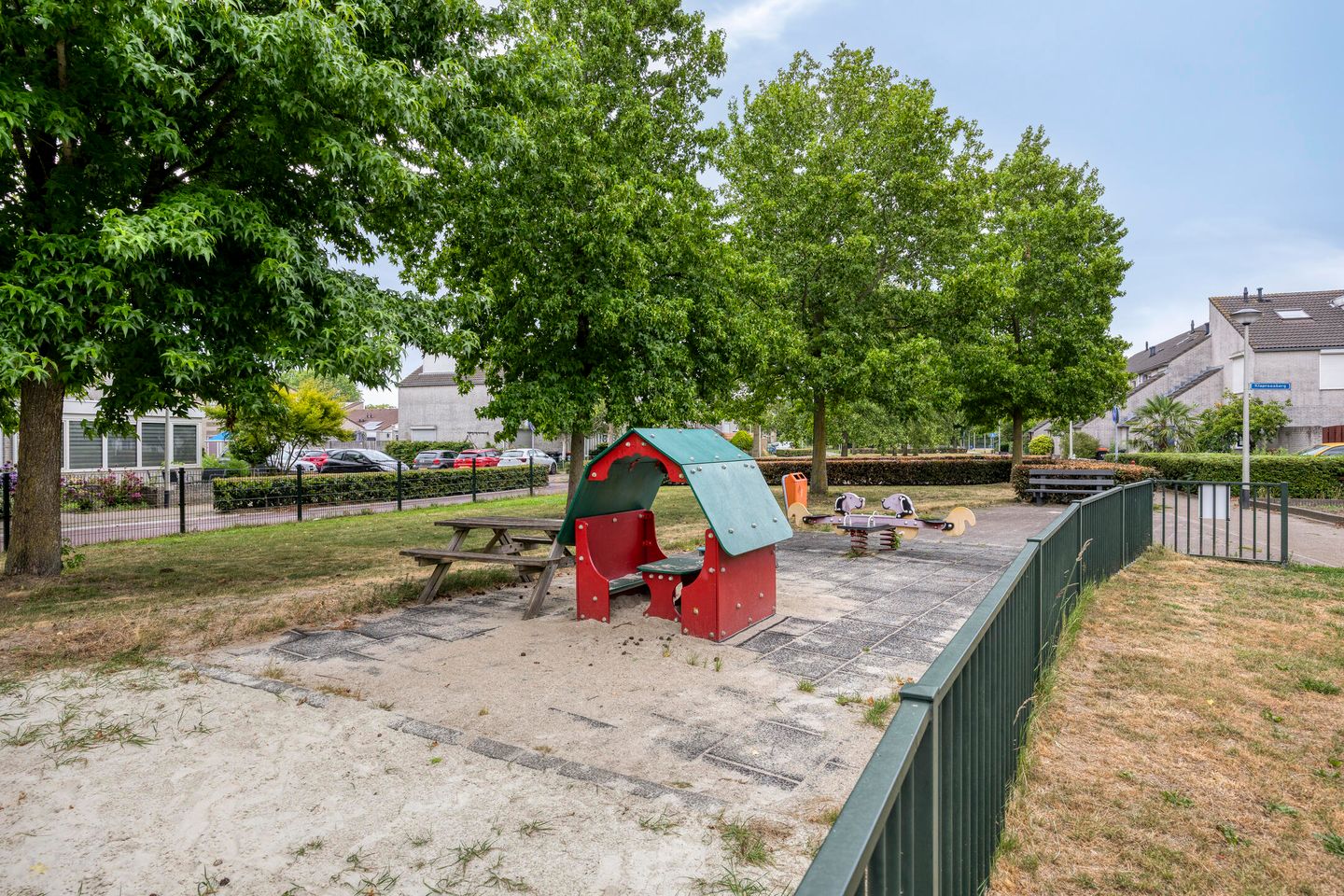 Foto 25 van Klaproosberg 10