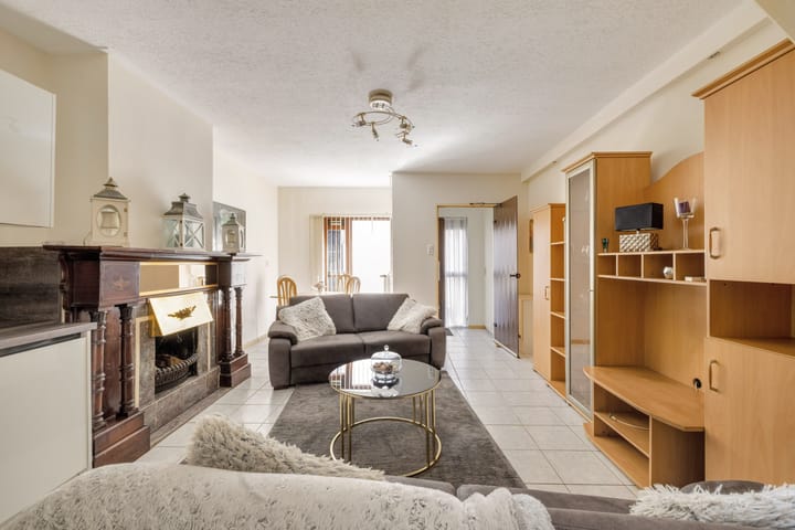 Foto 2 van Zwaansteeg 10