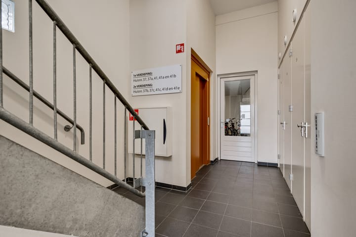 Foto 33 van Dorpstraat 37-C