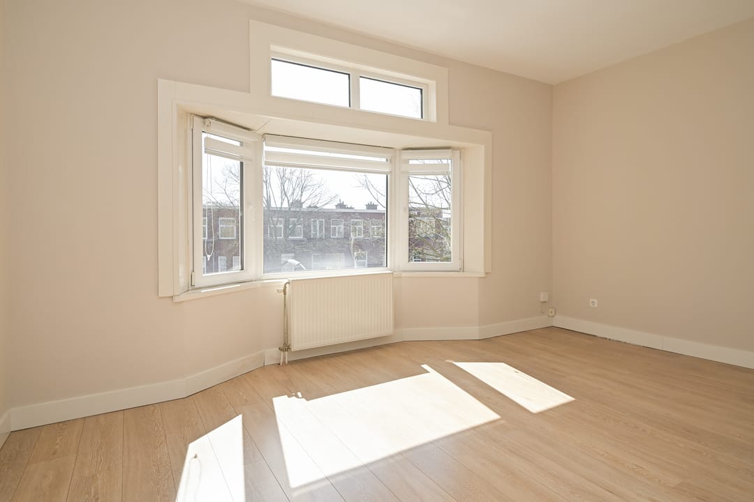 Foto 7 van Caan van Necklaan 25-A