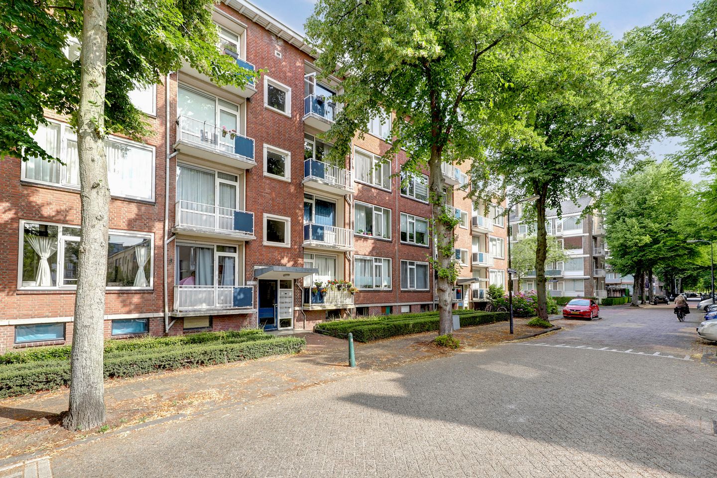 Foto 5 van Dr H. Colijnlaan 156