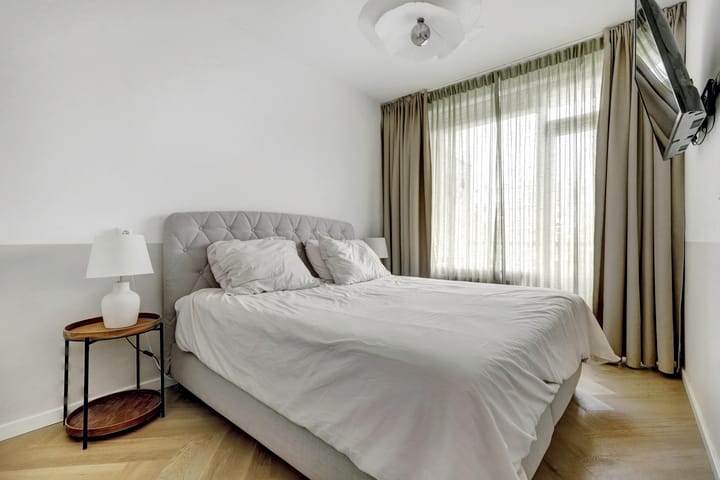 Foto 17 van Dr H. Colijnlaan 156