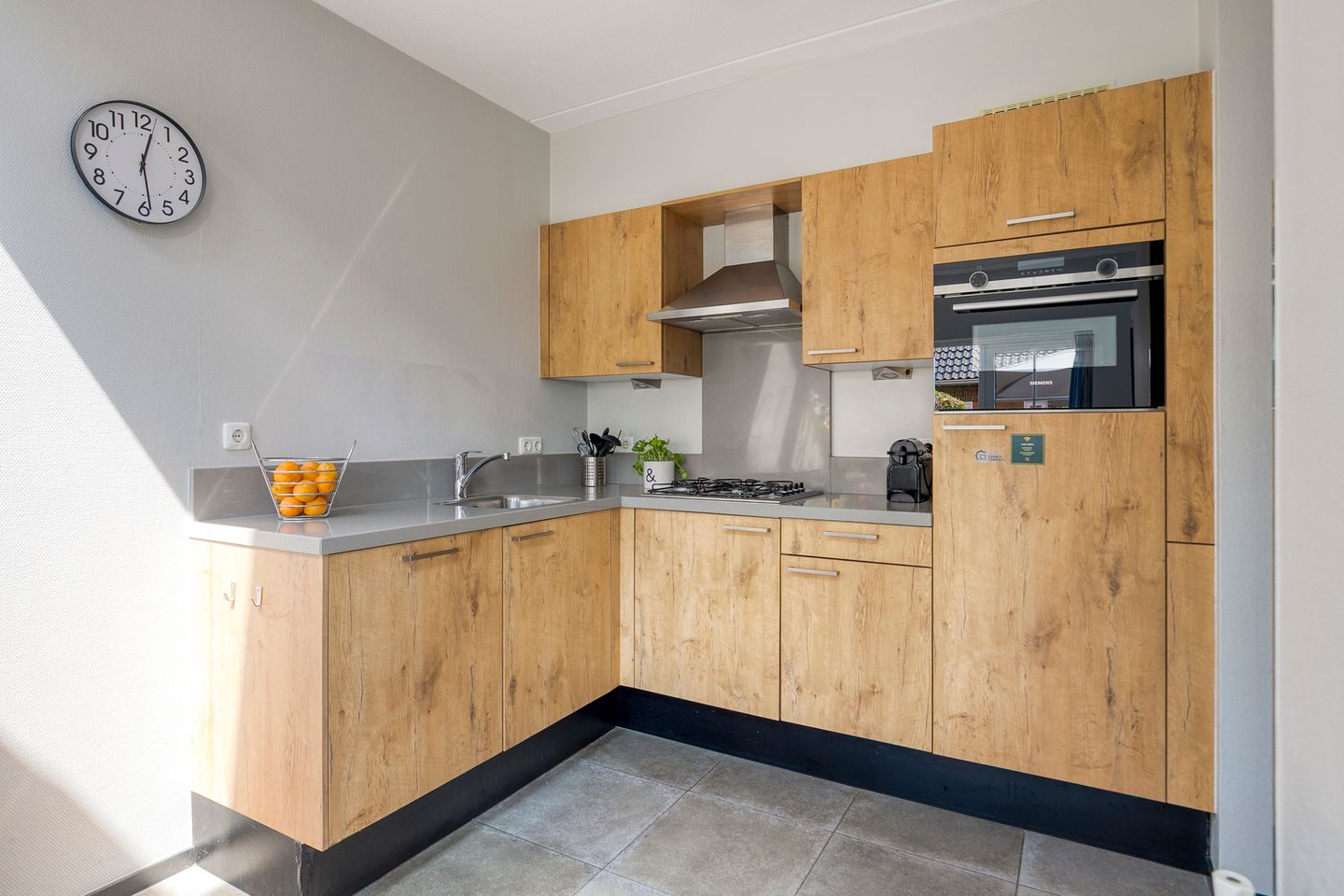 Foto 10 van Baanstpoldersedijk 4-442